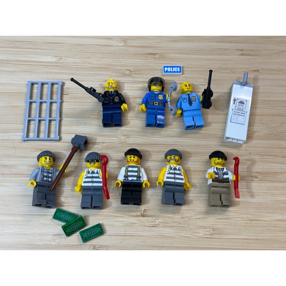 LEGO City Police and Crooks Minifigure Lot 8 Figures Cops Robbers Accessories